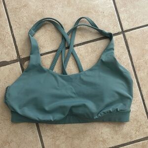 Lululemon energy bra size 8